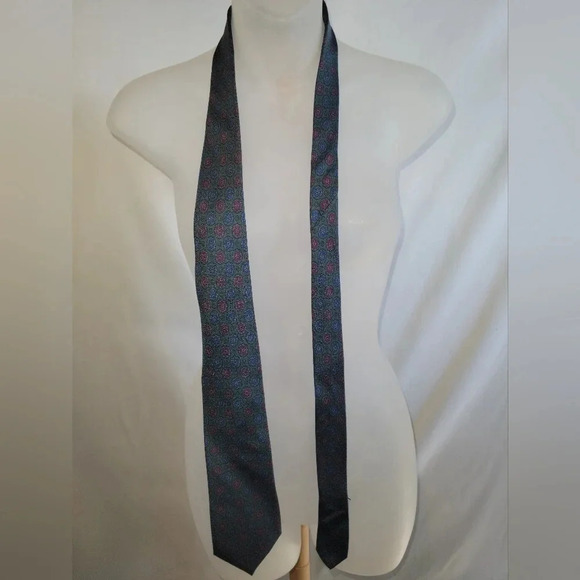 Handmade 100% Silk Tie Made in Spain Green Purple  Red - Picture 1 of 8